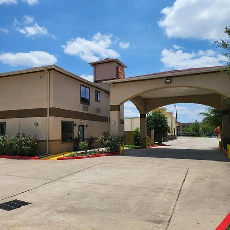 Palace Inn Sam Houston Race Park West Road 外观 照片