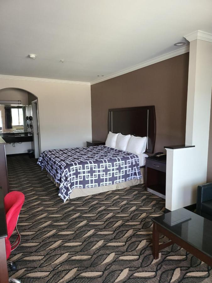 Palace Inn Sam Houston Race Park West Road 外观 照片