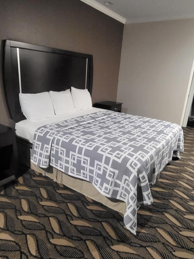 Palace Inn Sam Houston Race Park West Road 外观 照片