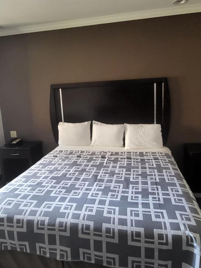 Palace Inn Sam Houston Race Park West Road 外观 照片