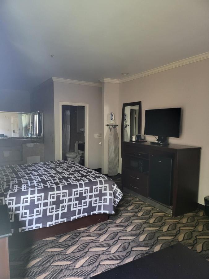 Palace Inn Sam Houston Race Park West Road 外观 照片